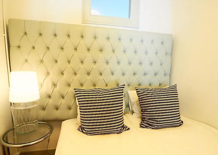 Bela Vista - Altstadt Διαμέρισμα Lisboa