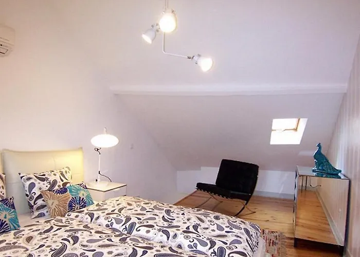 Bela Vista - Altstadt Διαμέρισμα Lisboa